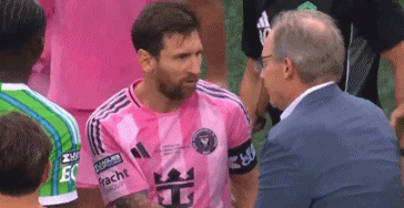 次成功, 领取属于自, 梅西第一个