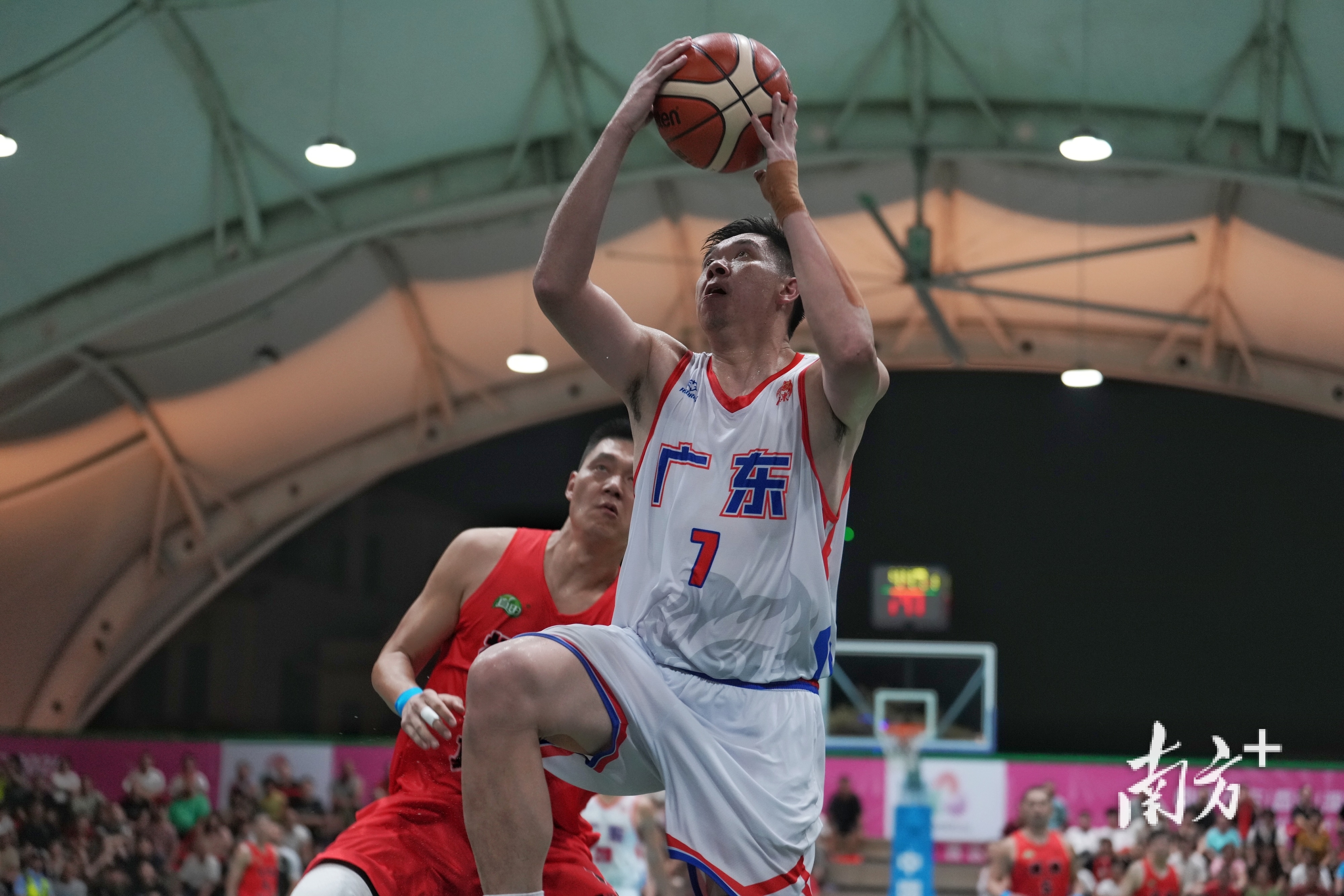 十五运会群, 赛男子组中