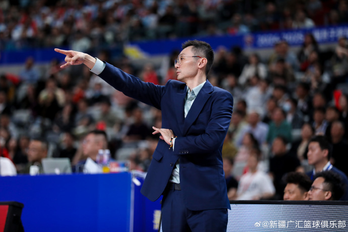 京首钢出战, com