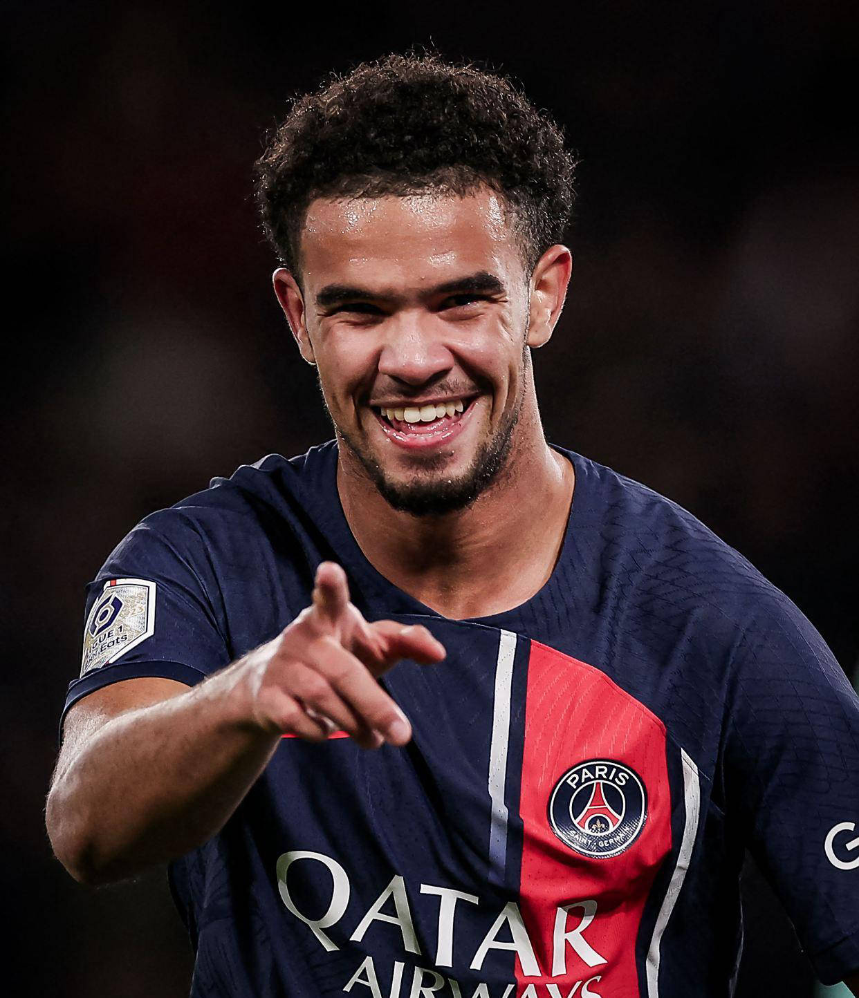 受期待, 与此同时, 万欧元的转 受期待, 与此同时, 万欧元的转