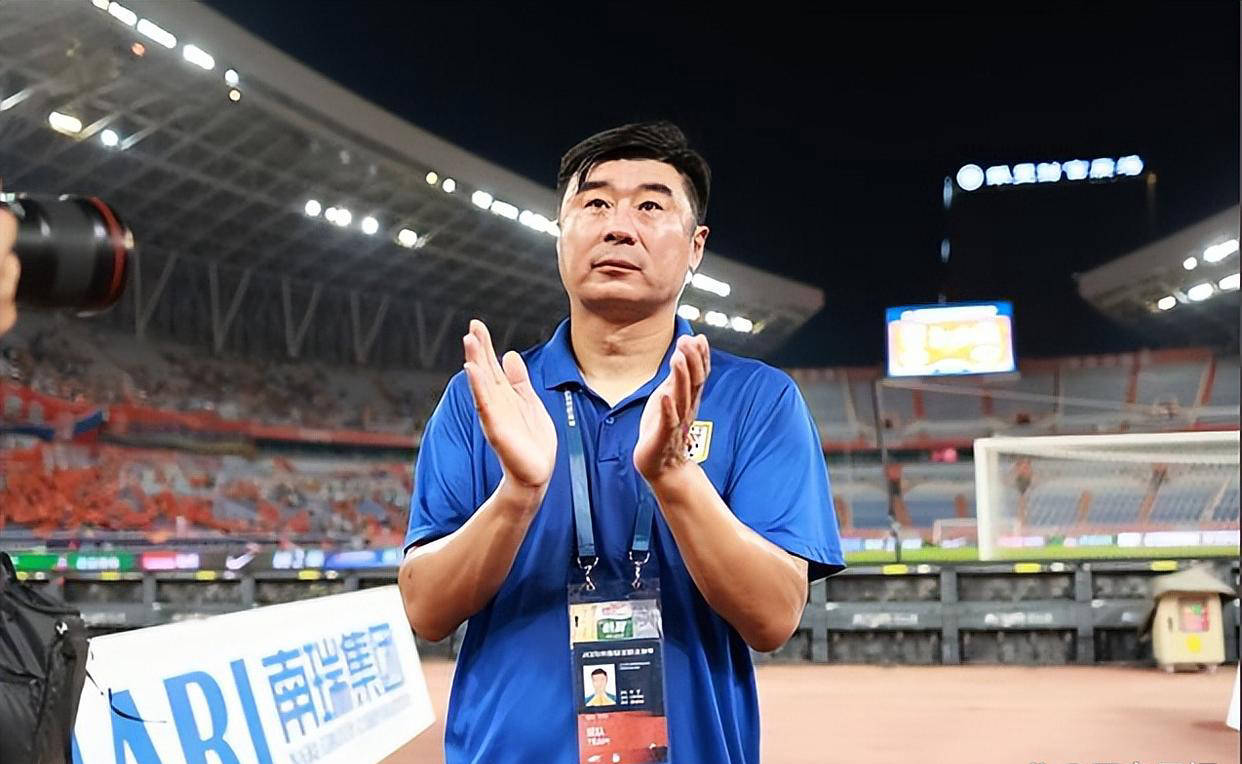 够稳定带队, 一线队, 队前 够稳定带队, 一线队, 队前